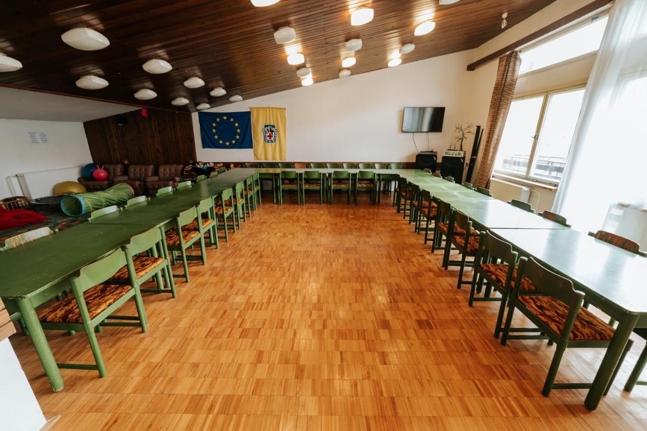 Dom Horskej Sluzby Hostel Terchova Bagian luar foto