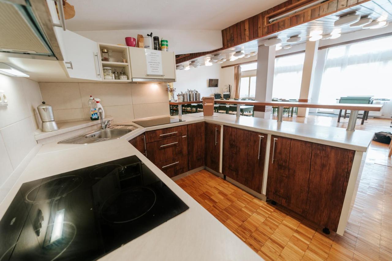 Dom Horskej Sluzby Hostel Terchova Bagian luar foto