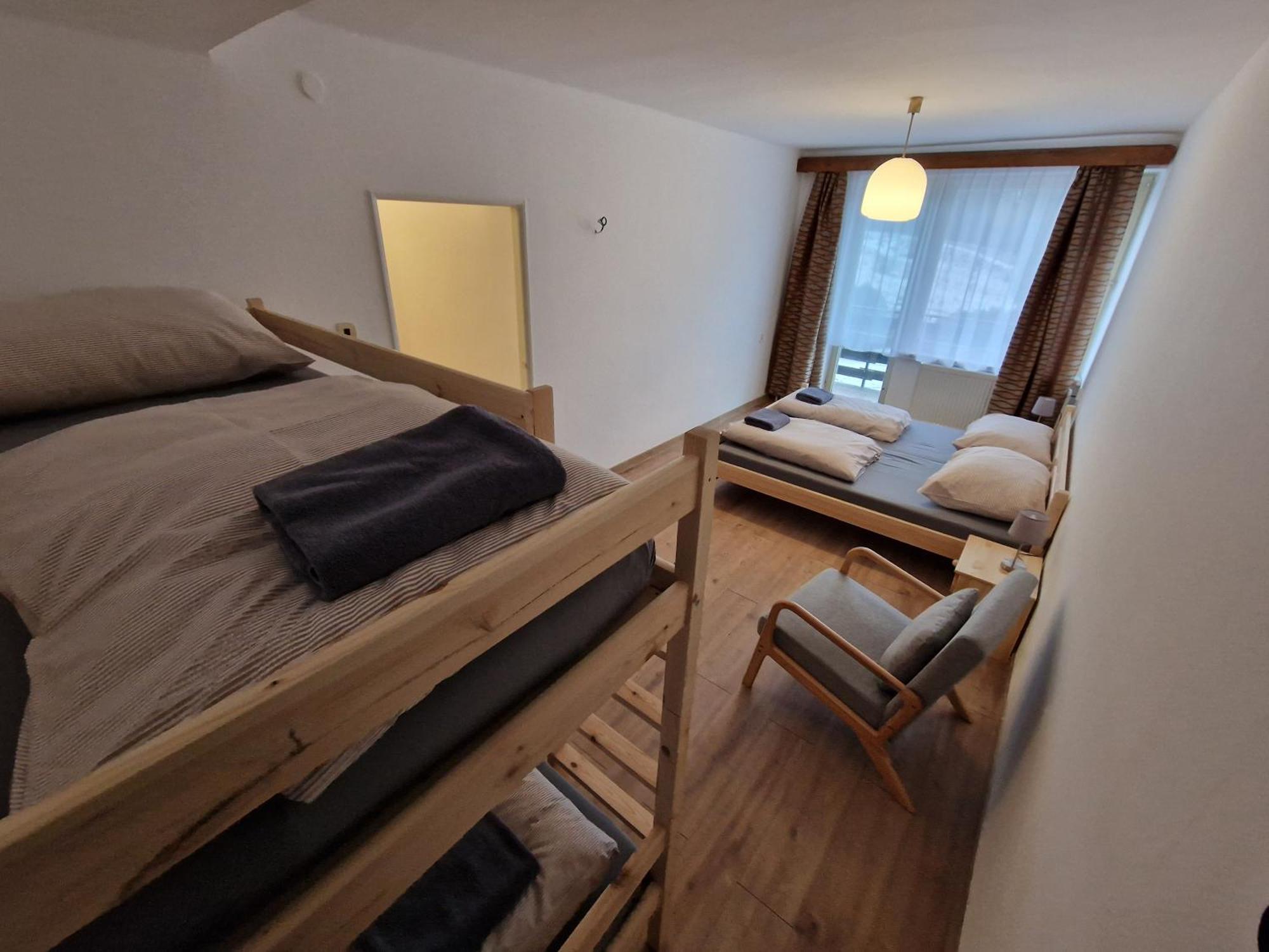 Dom Horskej Sluzby Hostel Terchova Bagian luar foto